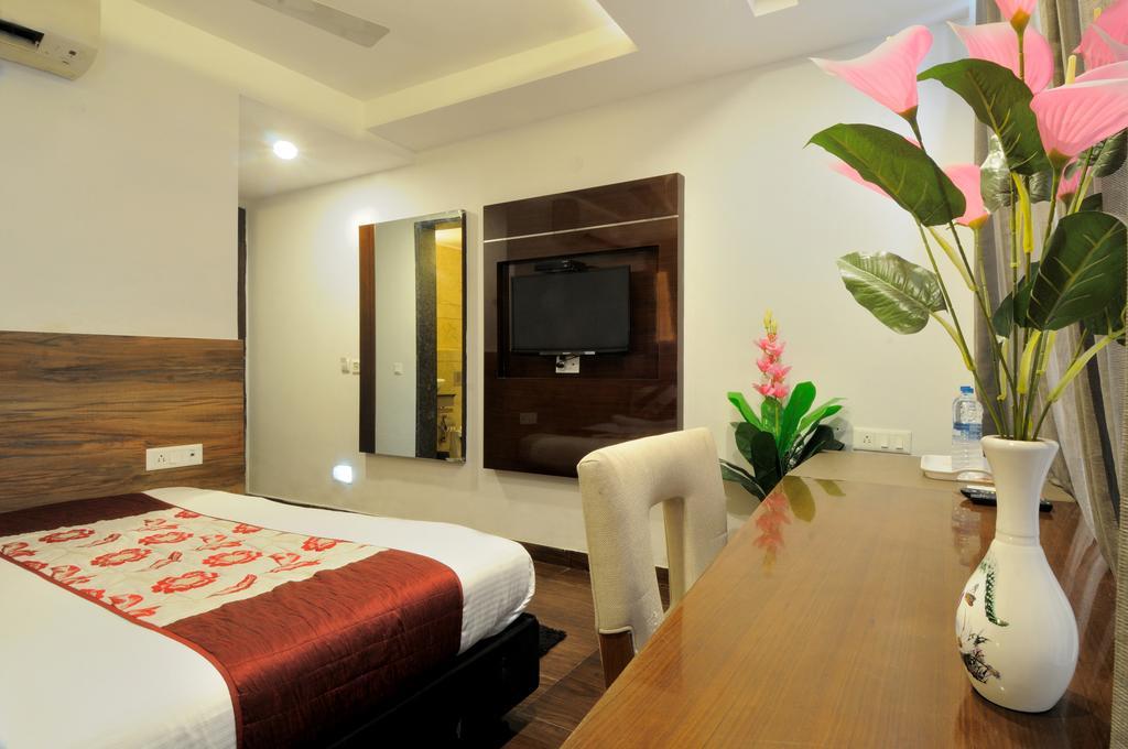 Hotel Cabana @ Pahar Ganj Нью-Дели Экстерьер фото