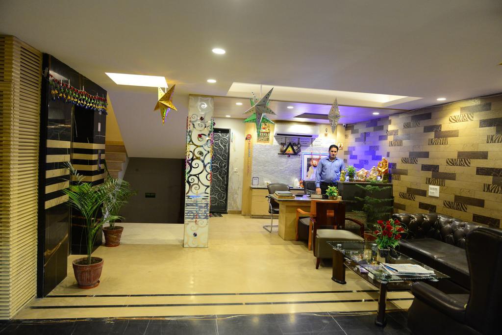 Hotel Cabana @ Pahar Ganj Нью-Дели Экстерьер фото