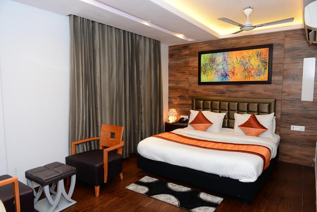Hotel Cabana @ Pahar Ganj Нью-Дели Экстерьер фото