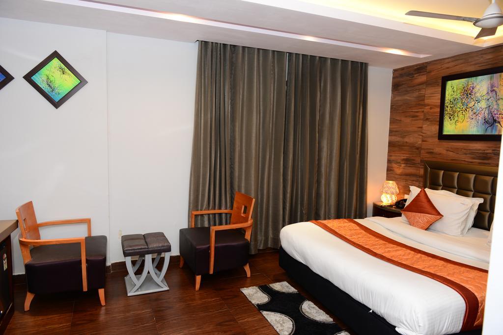 Hotel Cabana @ Pahar Ganj Нью-Дели Экстерьер фото