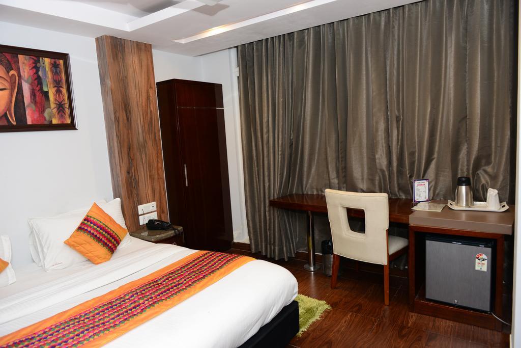 Hotel Cabana @ Pahar Ganj Нью-Дели Экстерьер фото