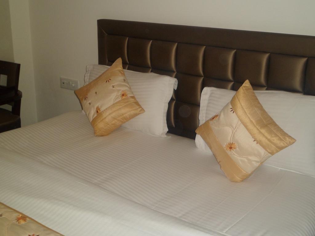 Hotel Cabana @ Pahar Ganj Нью-Дели Номер фото