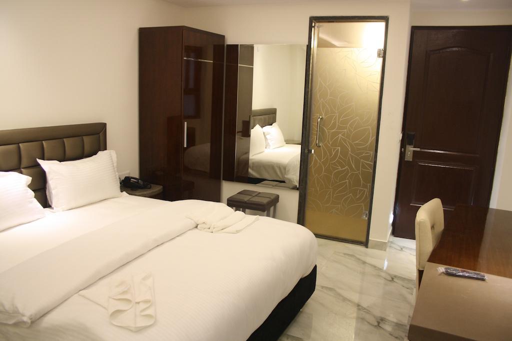Hotel Cabana @ Pahar Ganj Нью-Дели Номер фото