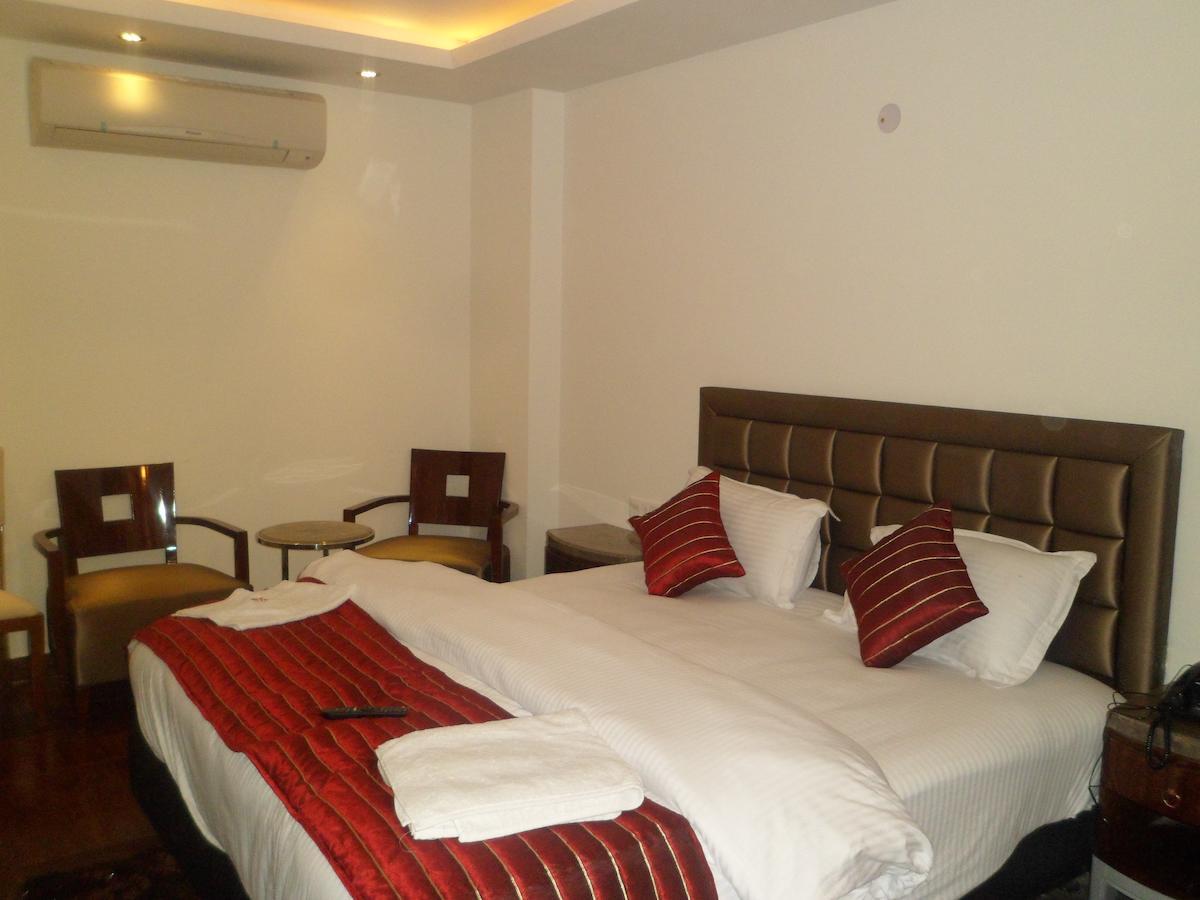 Hotel Cabana @ Pahar Ganj Нью-Дели Номер фото